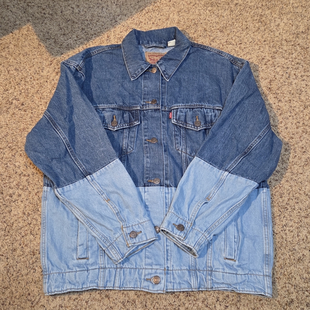 Levi's Blue Two-Tone Oversized Jean Jacket
